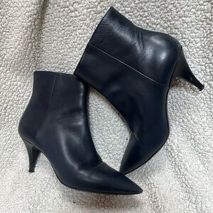 Midnight Navy Sportmax Leather Stiletto Booties